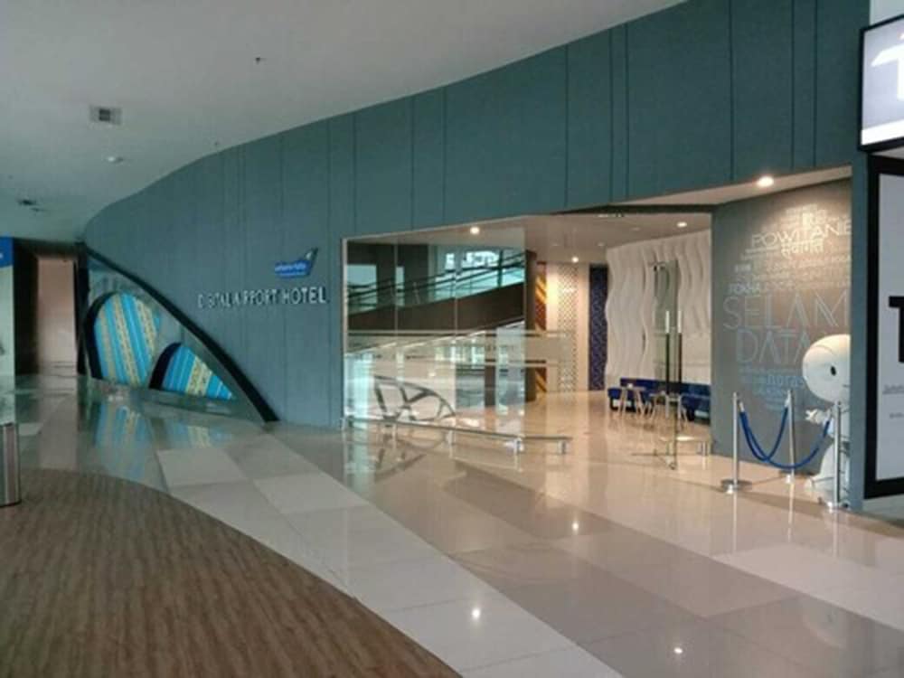 Digital Airport Hotel 14/23