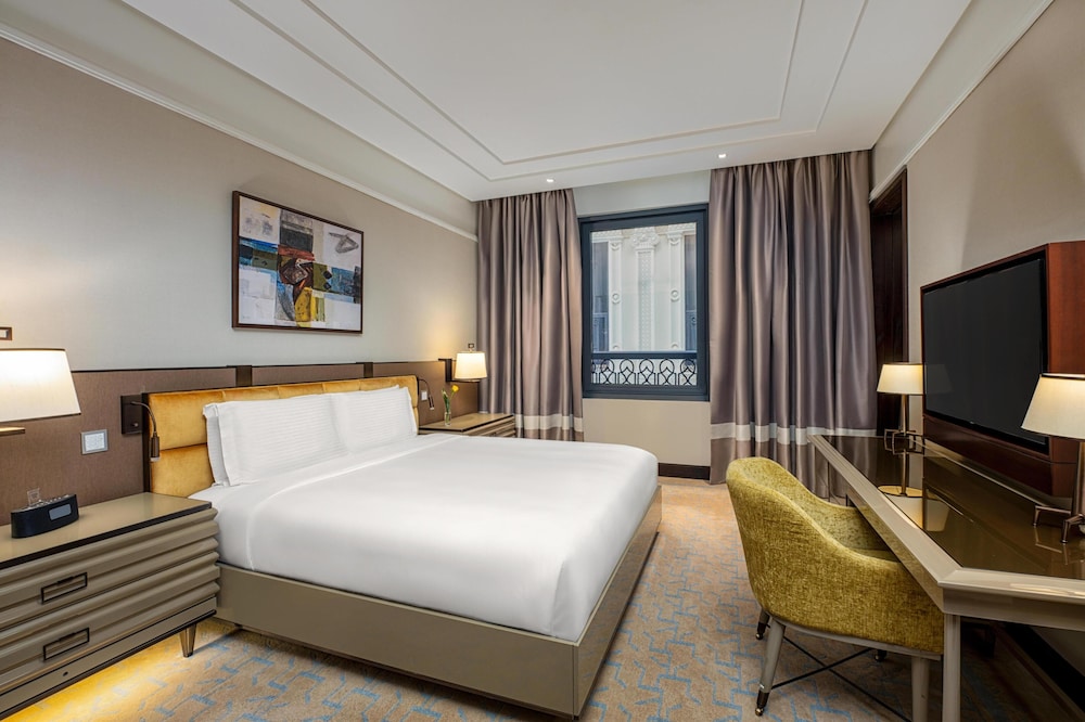 1 BEDROOM, DELUXE, SUITE