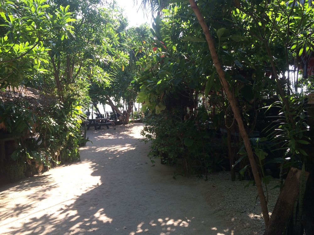 HAAD SON RESORT 31/50