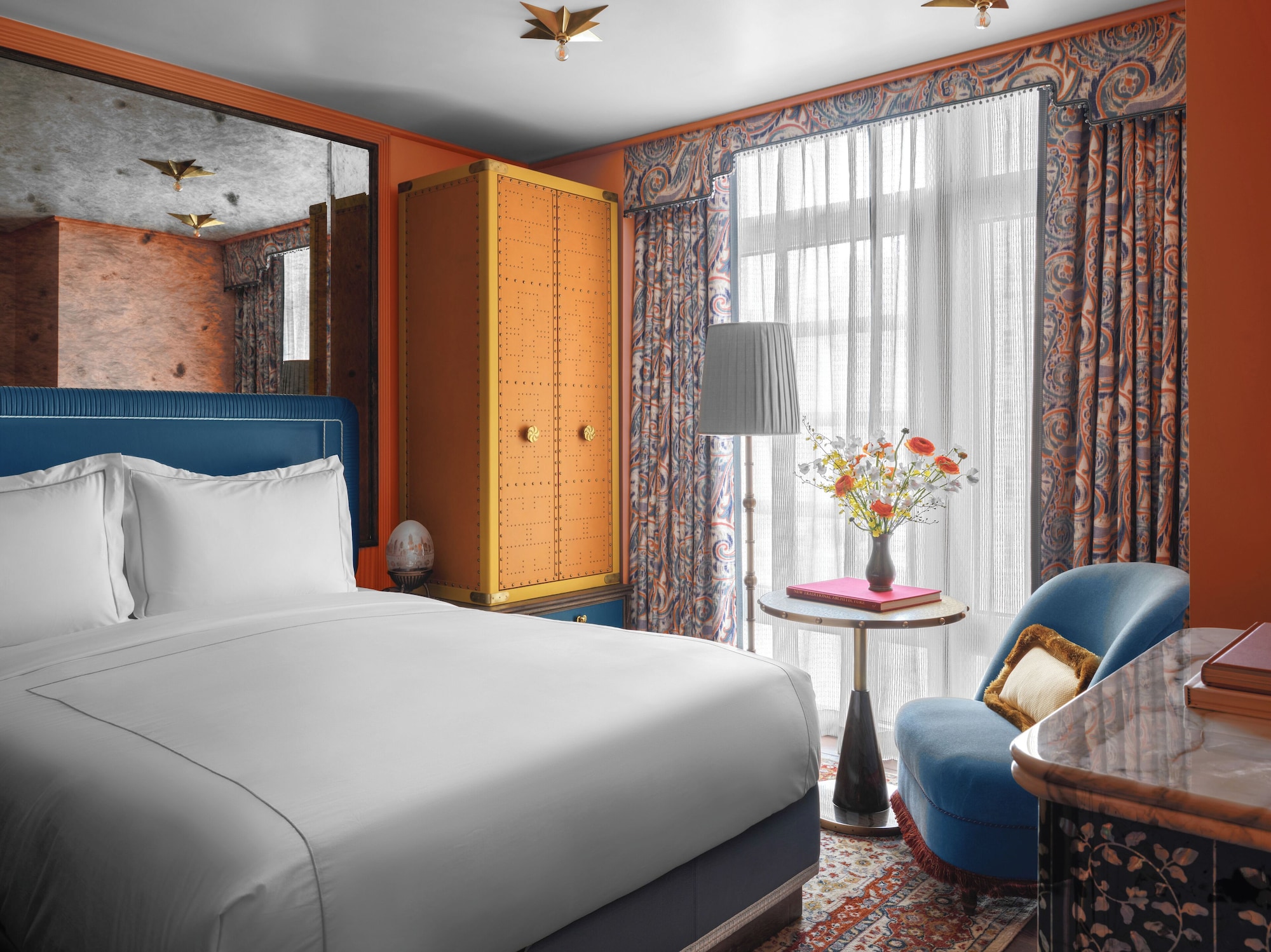 Nomad, Tower, Queen Bed, Accessible
