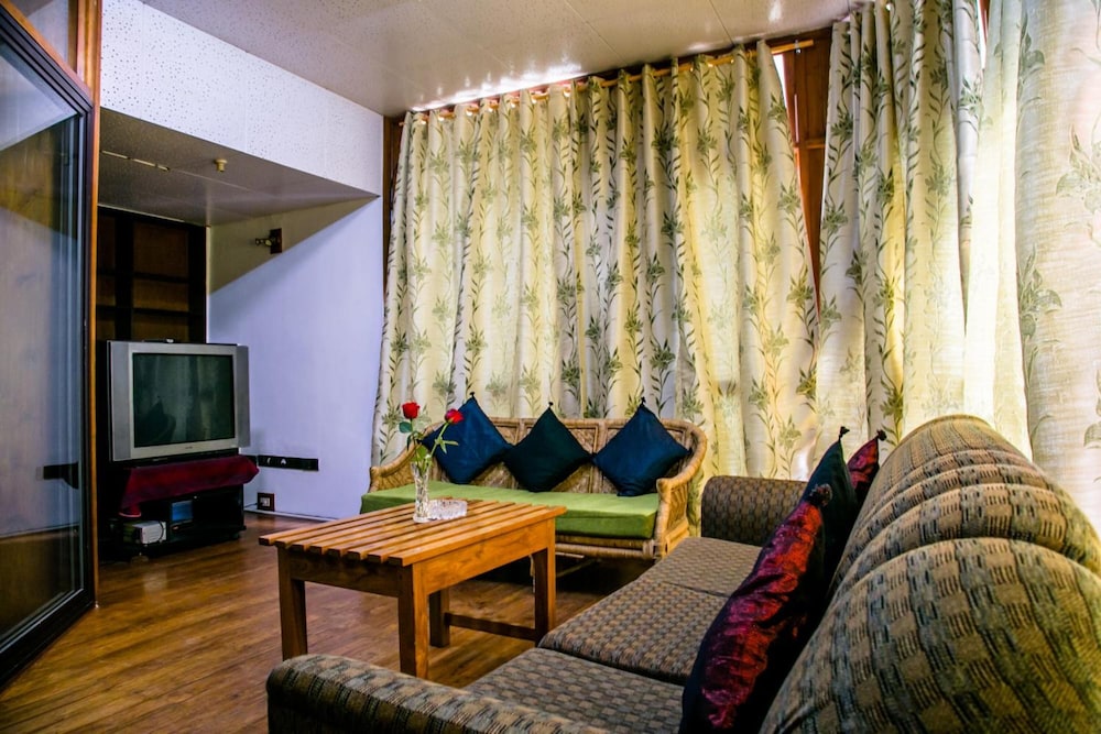 Niraamaya Retreats Aradura 36/51