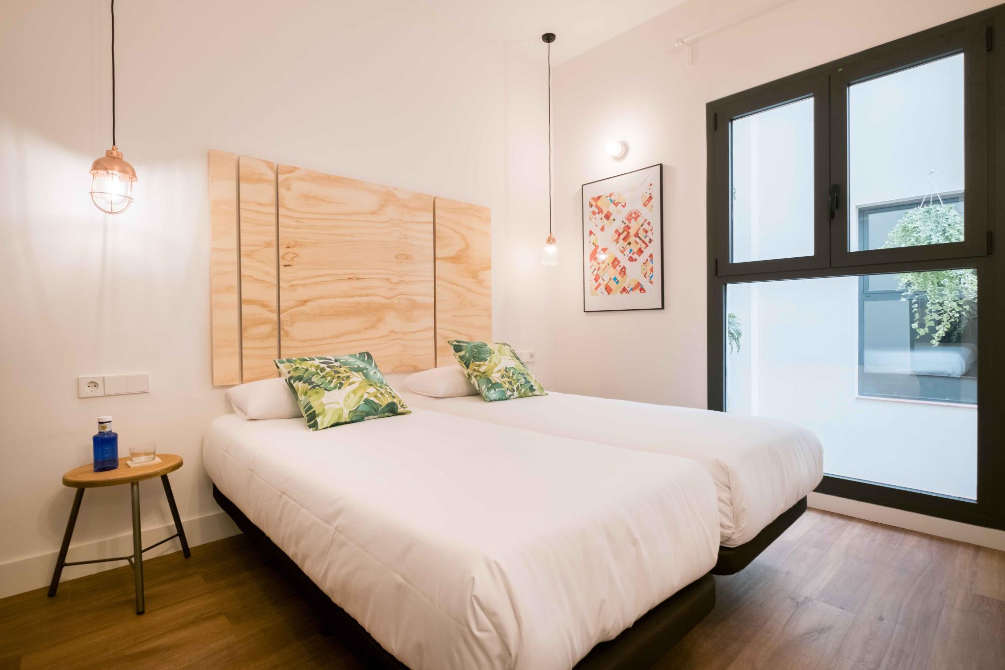 Interior, Twin Beds