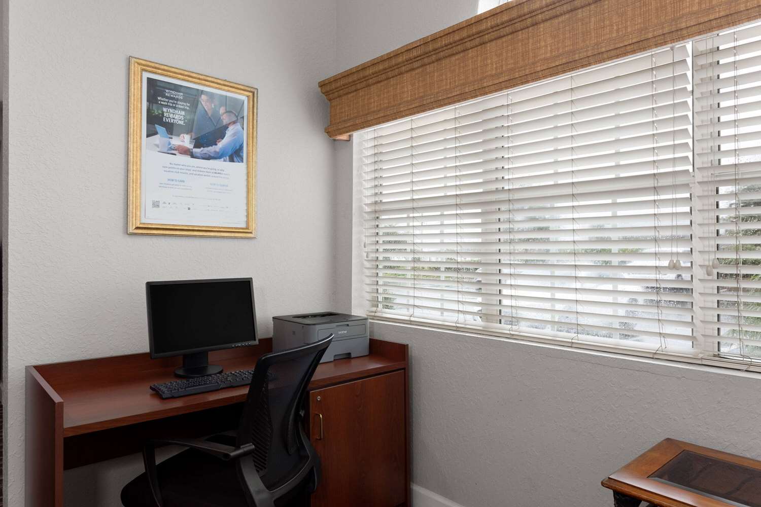Microtel Inn Suites By Wyndham Zephyrhills 38/48