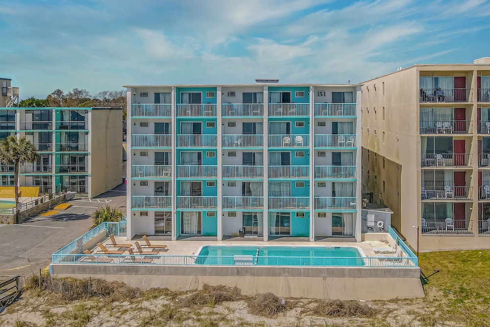 Southern Breeze Oceanfront 6/61