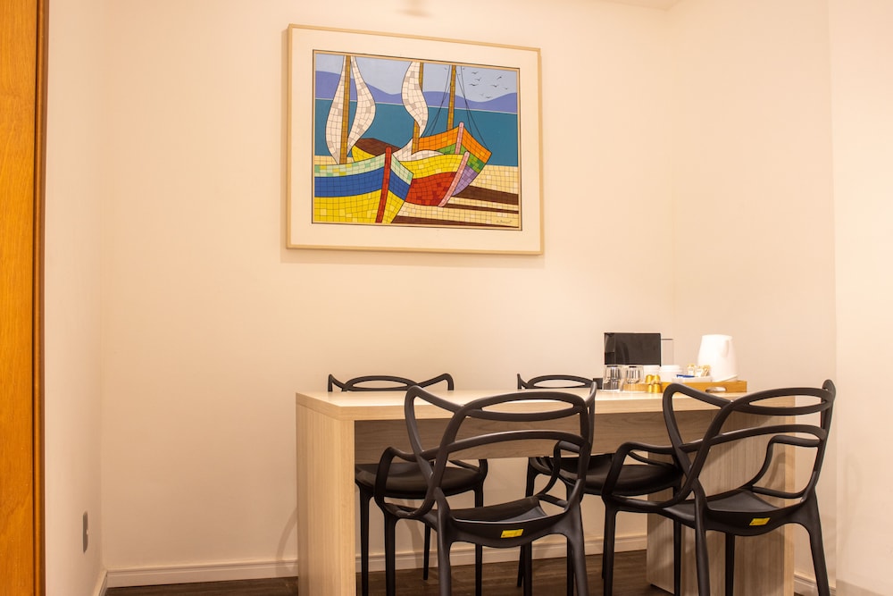 Anna Suites Ipanema 37/46