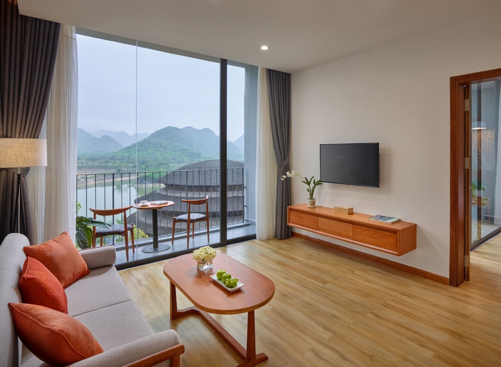 Wyndham Grand Vedana Ninh Binh 38/66