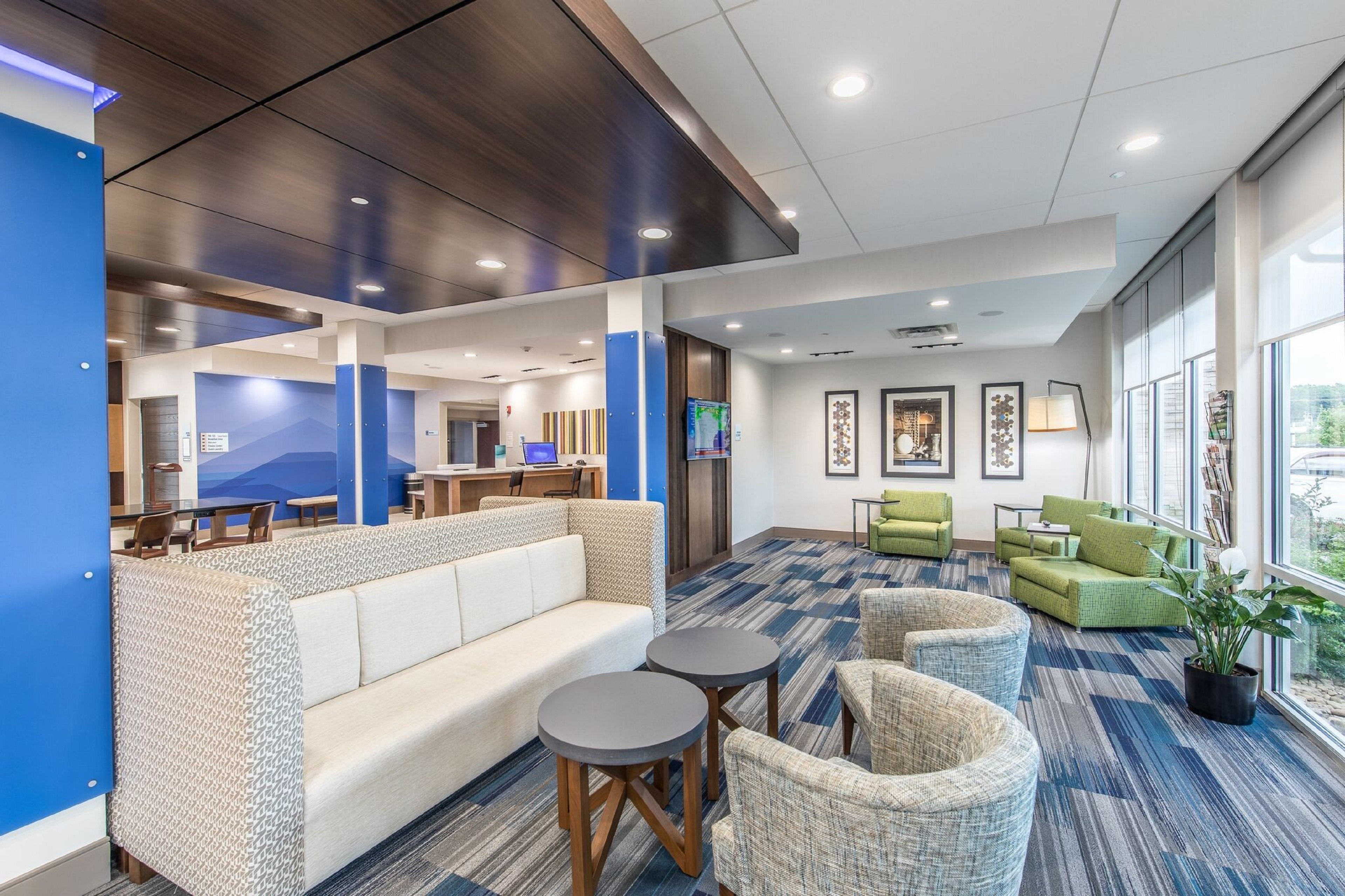 Holiday Inn Express and Suites Milledgeville 35/49