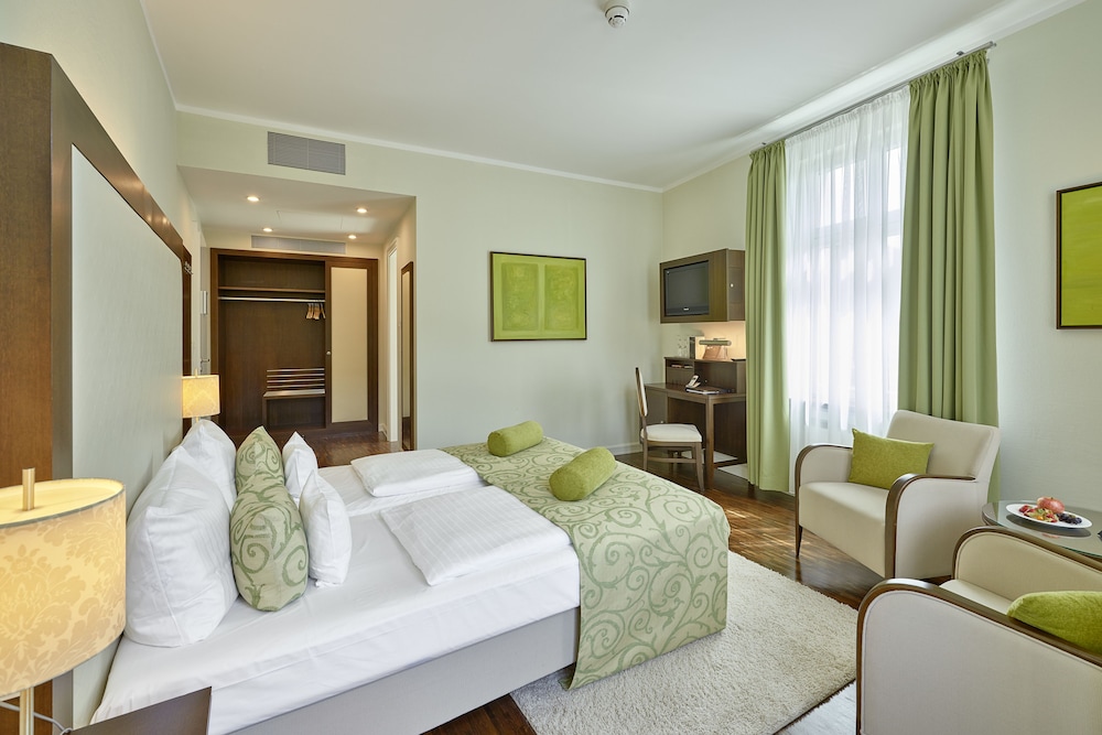 Hotel Elbresidenz an der Therme Bad Schandau 20/76