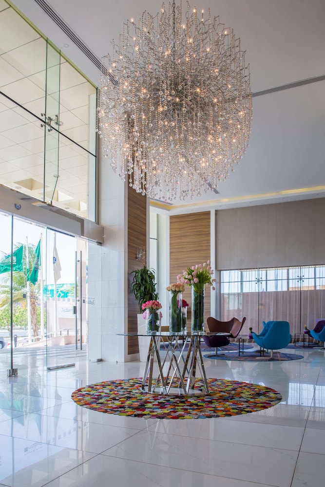 Radisson Blu Plaza Jeddah 65/71