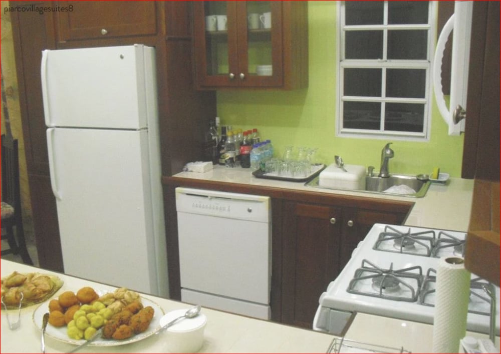 Piarco Village Suites 9/20