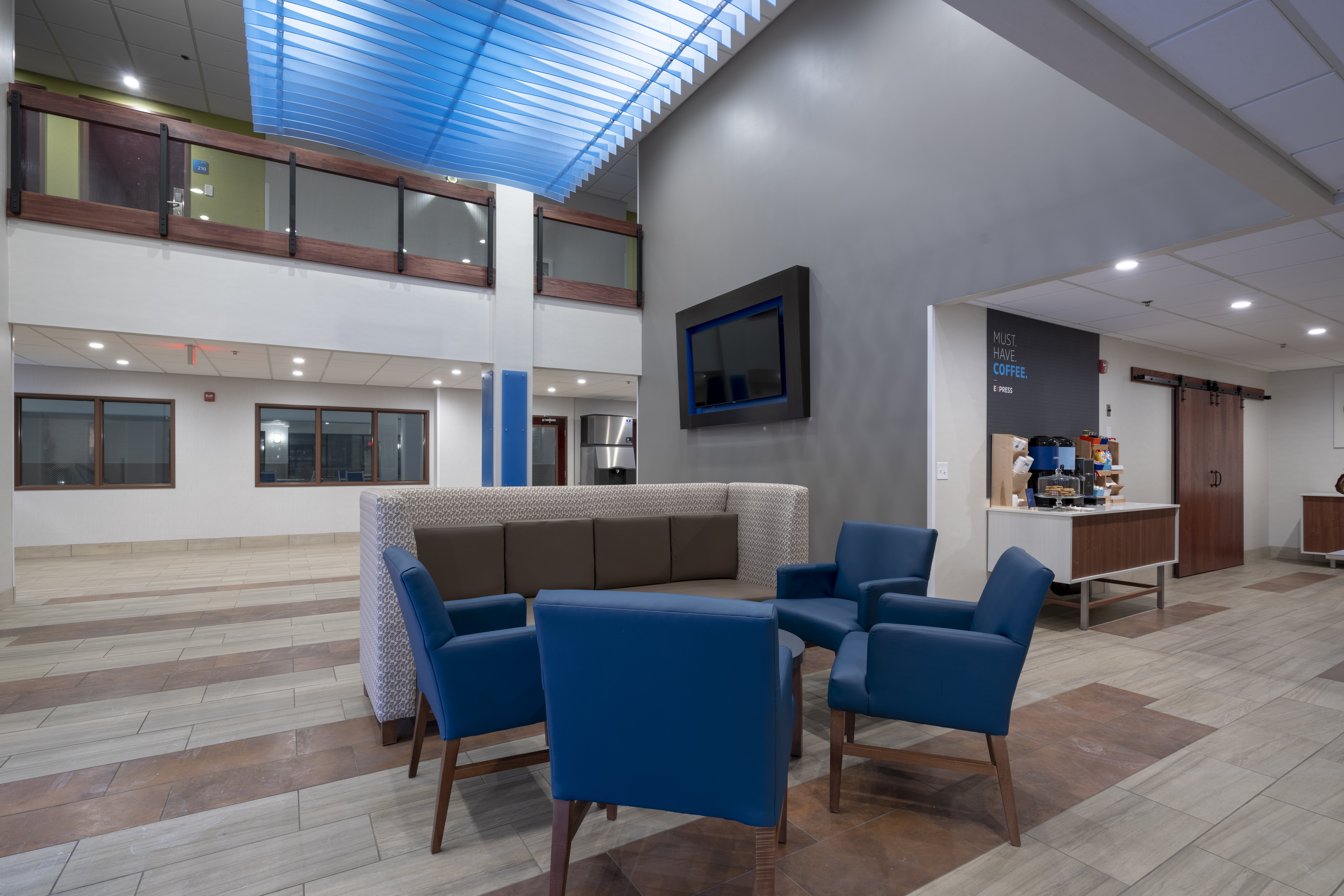Holiday Inn Express Hotel And Suites Coon Rapids Blaine Area 24/38
