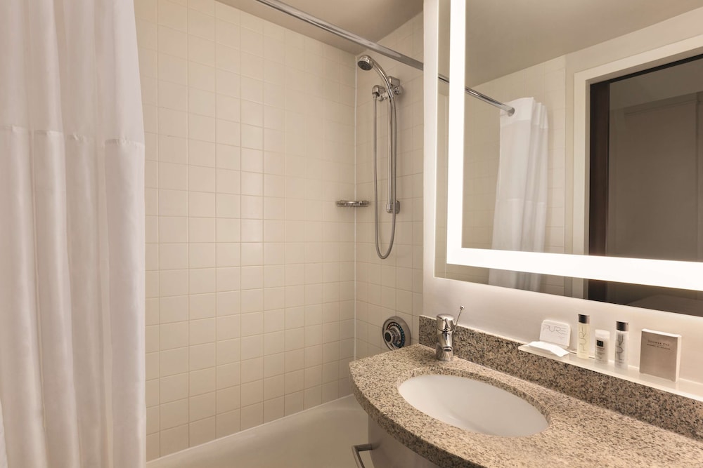 DoubleTree by Hilton New York Midtown Fifth Ave 19/61