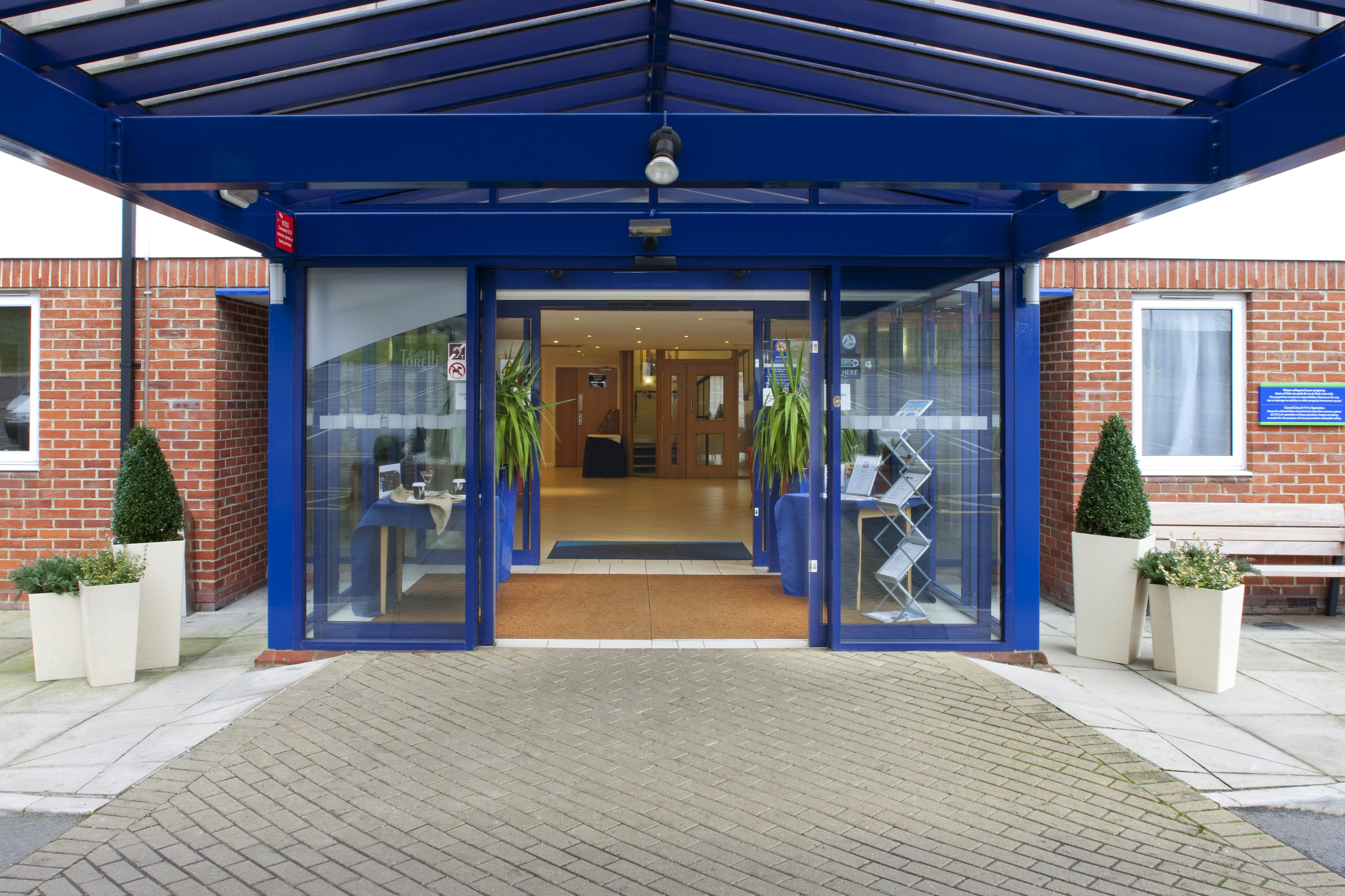 Holiday Inn Express Canterbury 4/19
