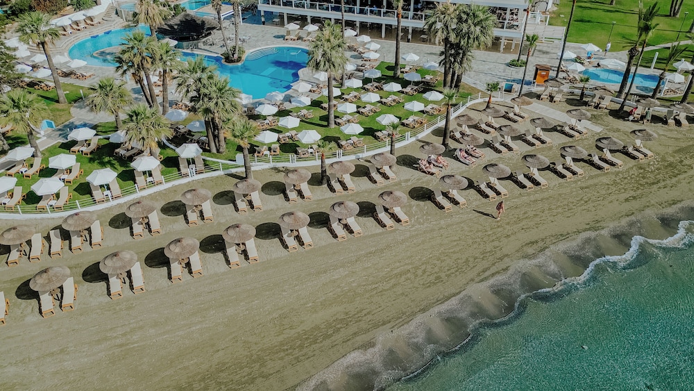 Golden Bay Beach Hotel 46/50