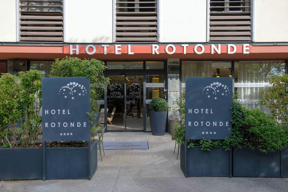 Hotel Rotonde 2/73