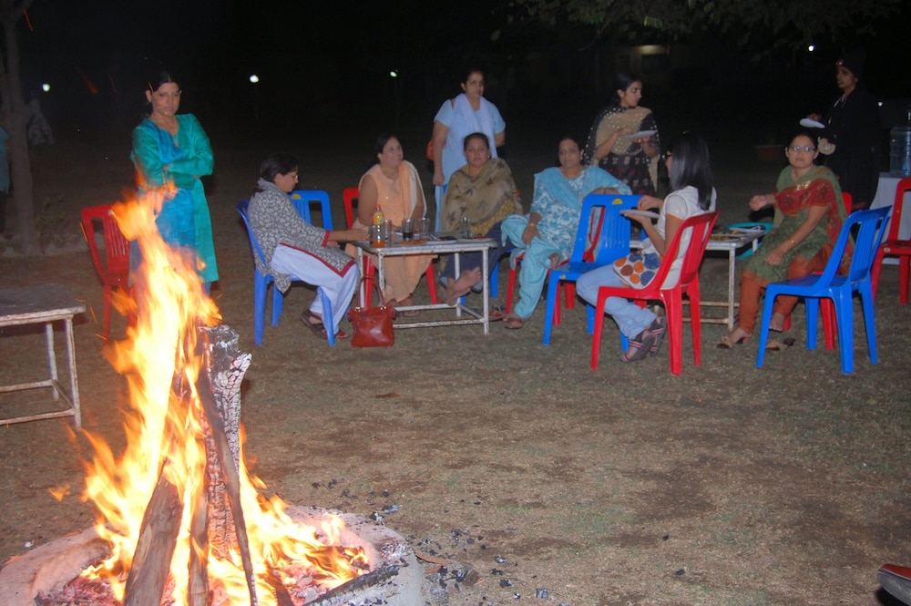 KISHKINDA HERITAGE RESORT 35/50