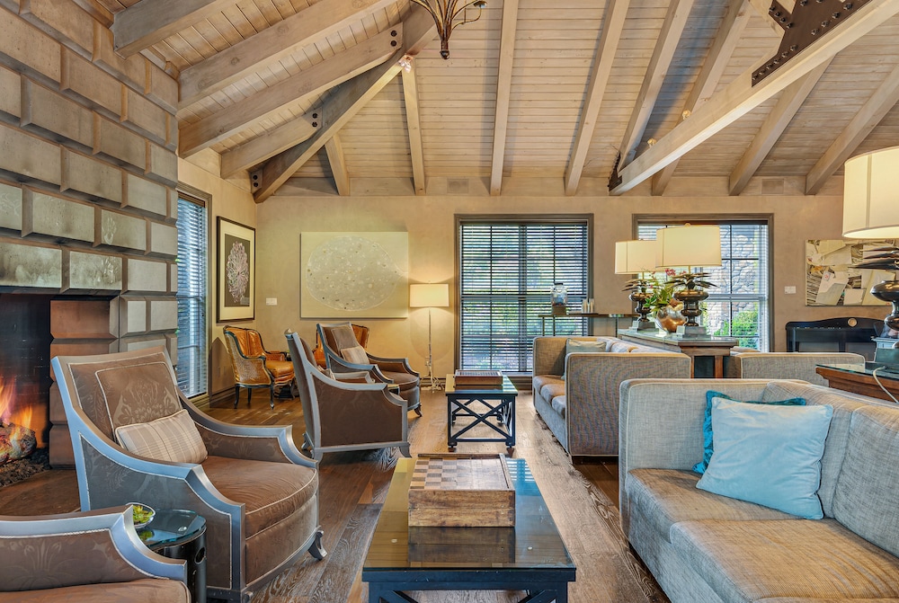 Hotel Yountville 47/69