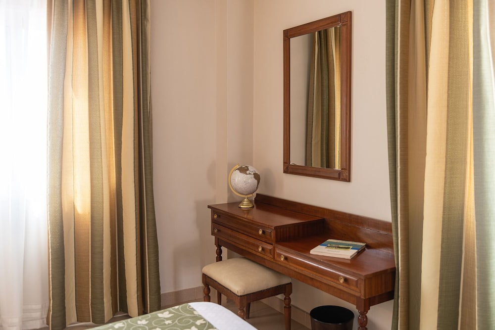 Marte Hotel 50/50