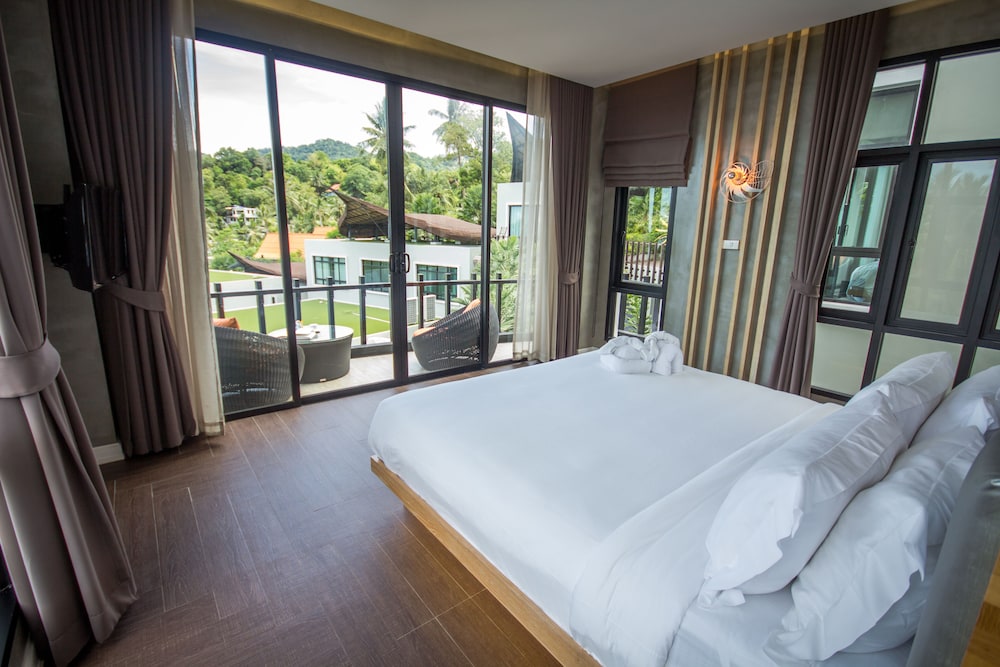 The Tarna Resort Koh Tao 10/50
