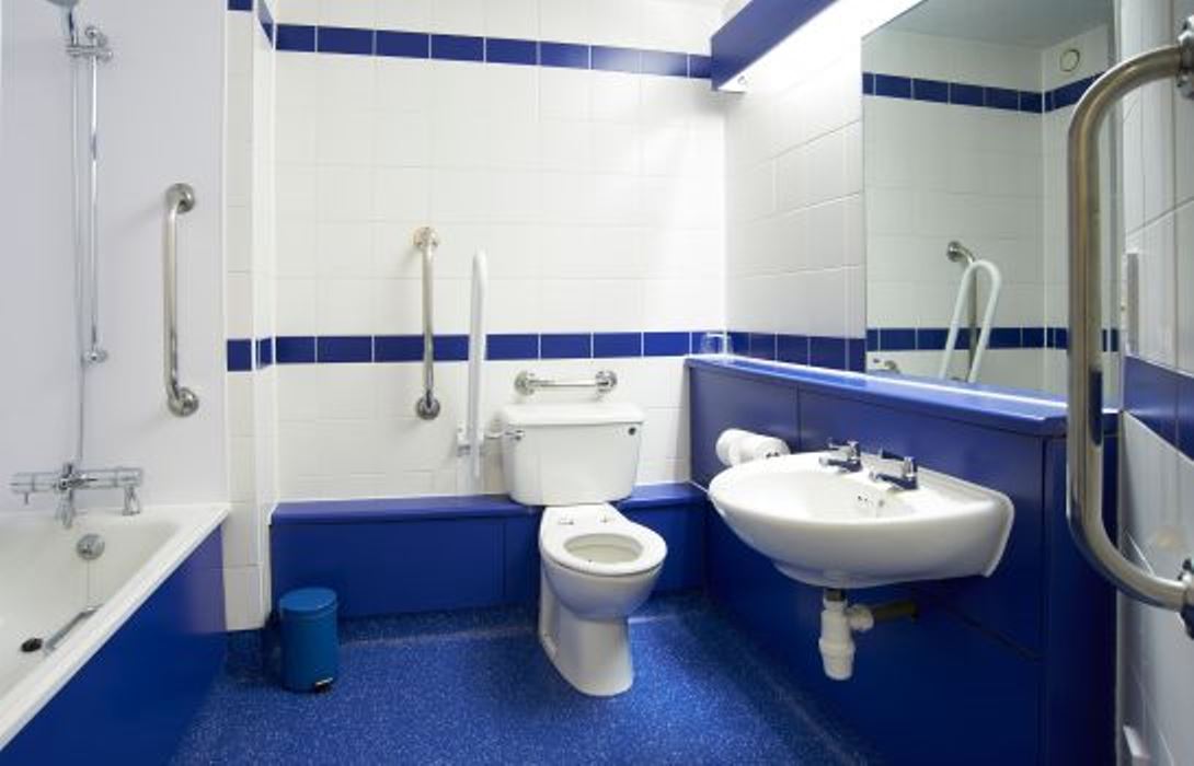 Travelodge Ipswich Capel St Mary 18/18