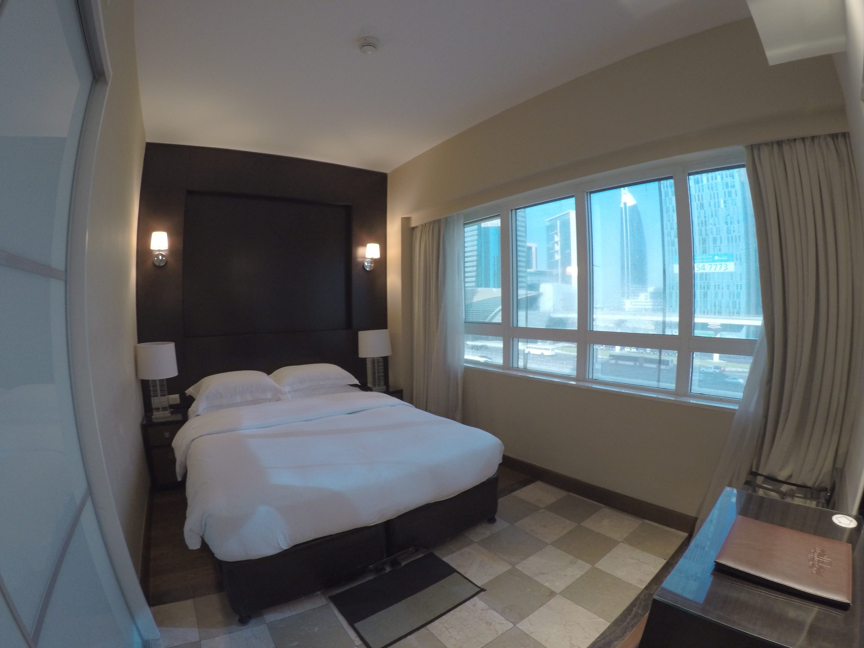 Deluxe, Double Bed