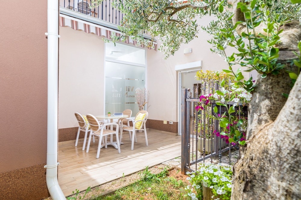 Villa Nina Apartments 42/50