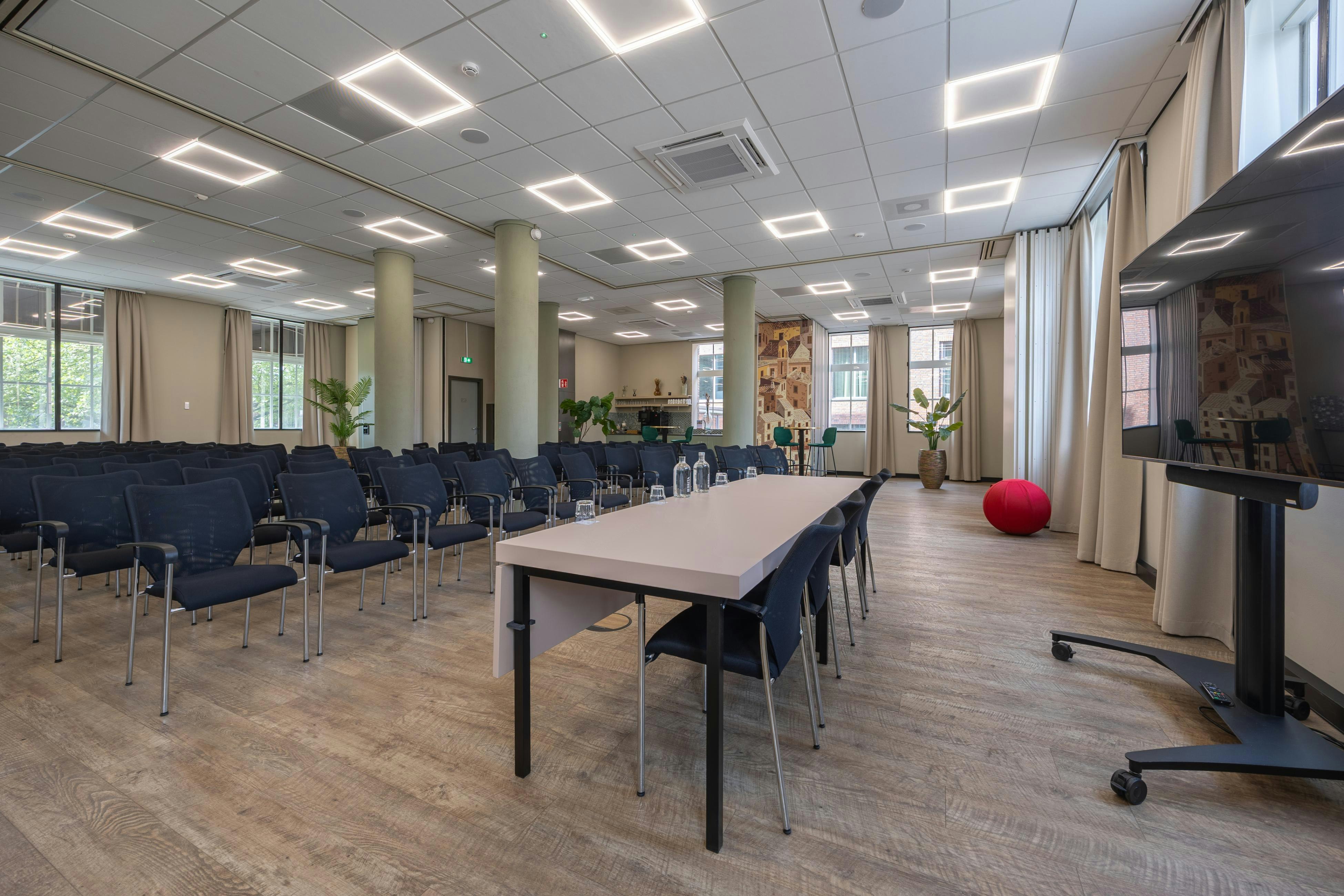 Leonardo Hotel Breda 19/22