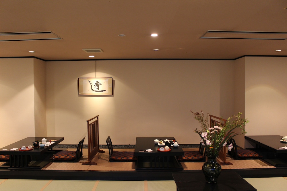 Gero Onsen Bosenkan 10/75