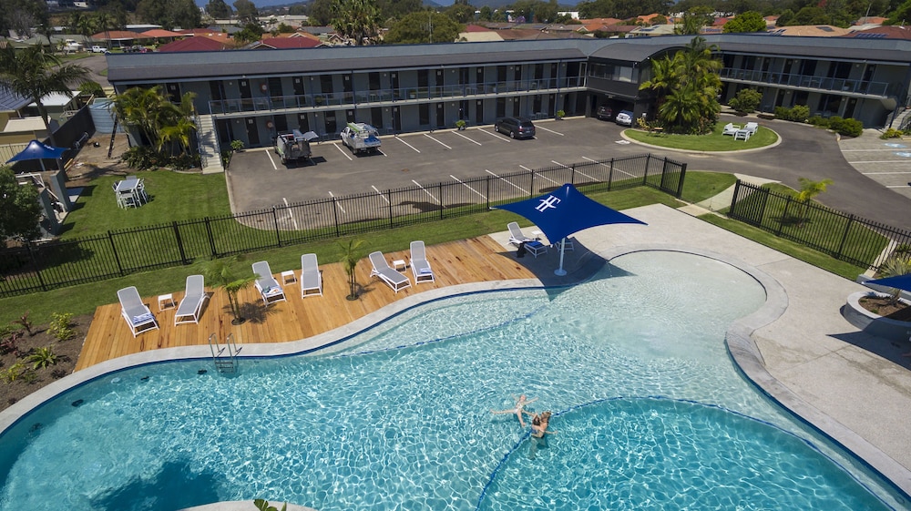 HOTEL FORSTER(FORMERLY LAKESWAY MOTOR INN) 7/65