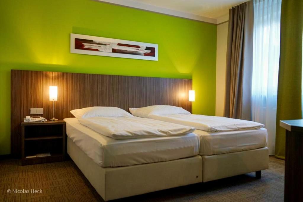 Standard, Single Bed