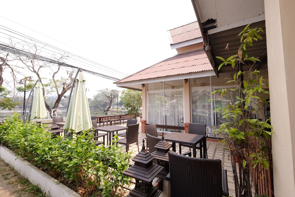 Piya Guesthouse 10/57