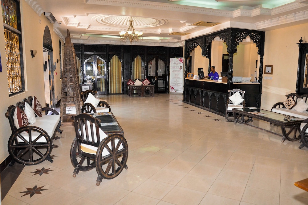 Golden Tulip Stonetown Boutique 15/83