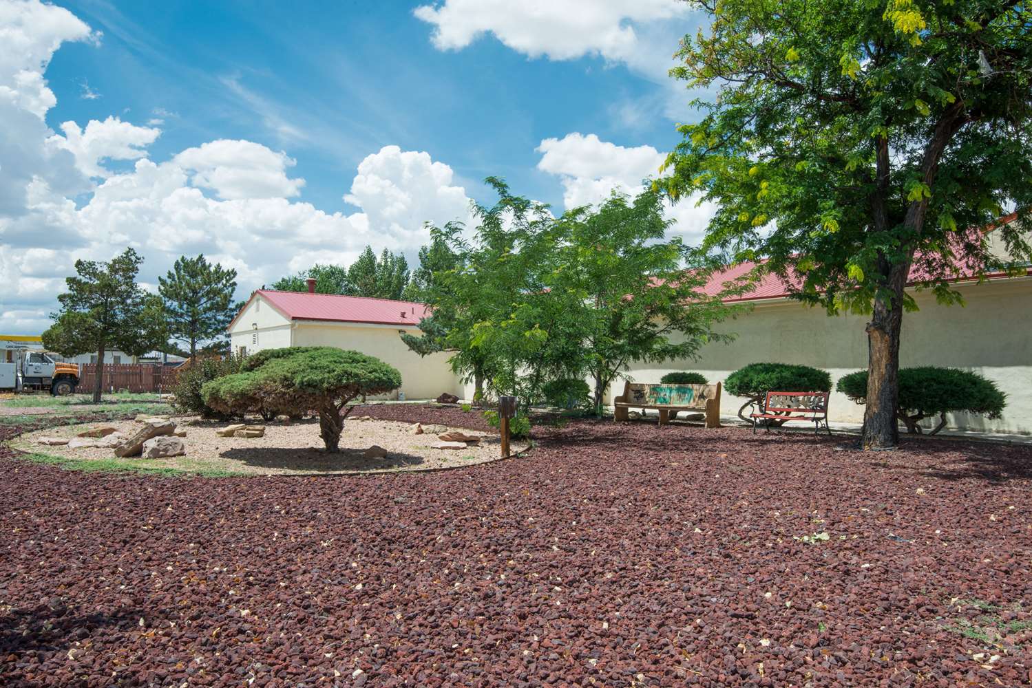 Days Inn By Wyndham Gallup 18/18