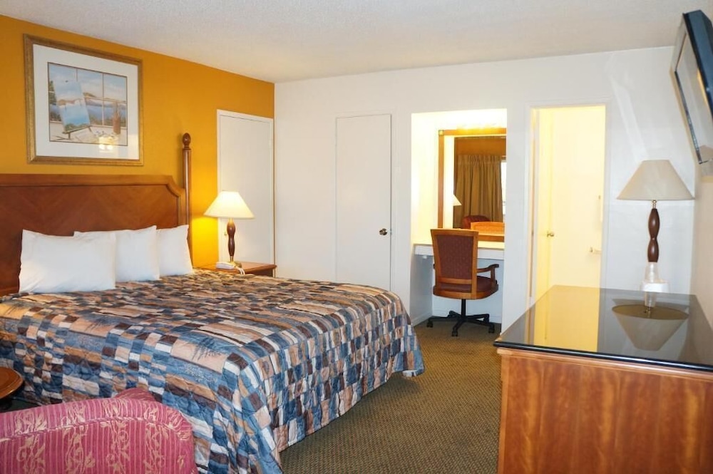 Classic Inn Red Bluff 9/24