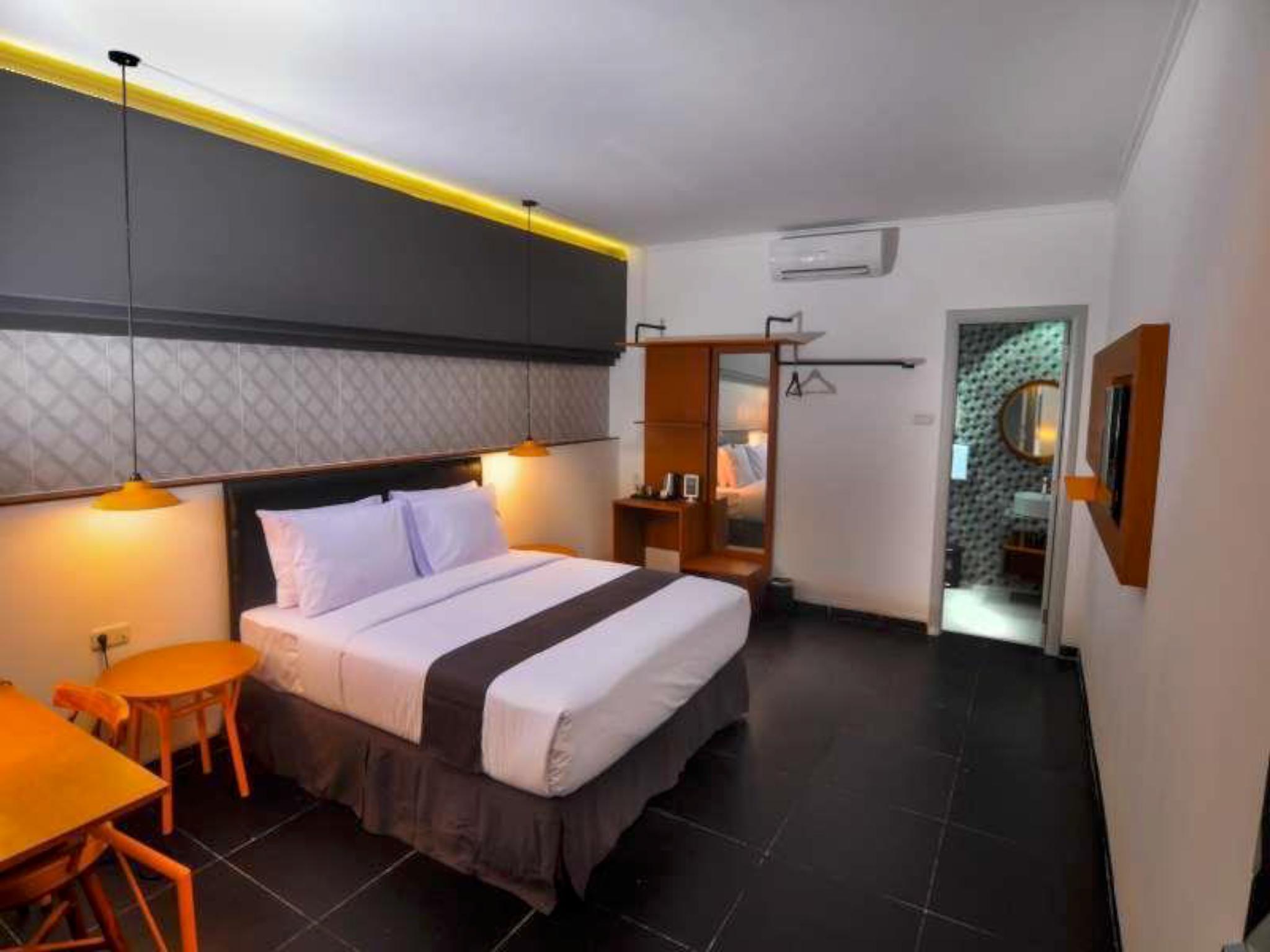 Hotel Candiview Semarang 11/33