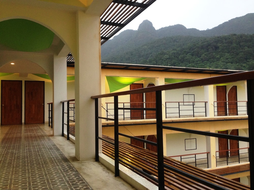 Keeree Ele Resort 7/50