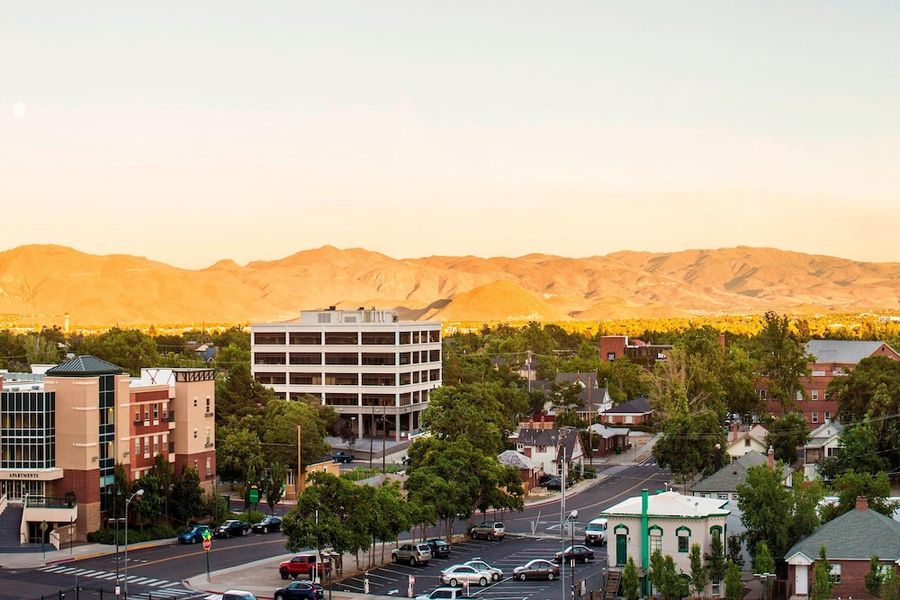 Renaissance Reno Downtown Hotel 3/50