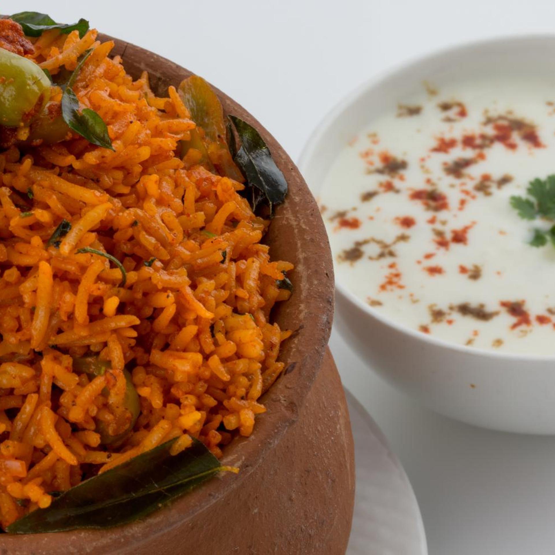 Oyo Premium Karkhana Secunderabad 37/63