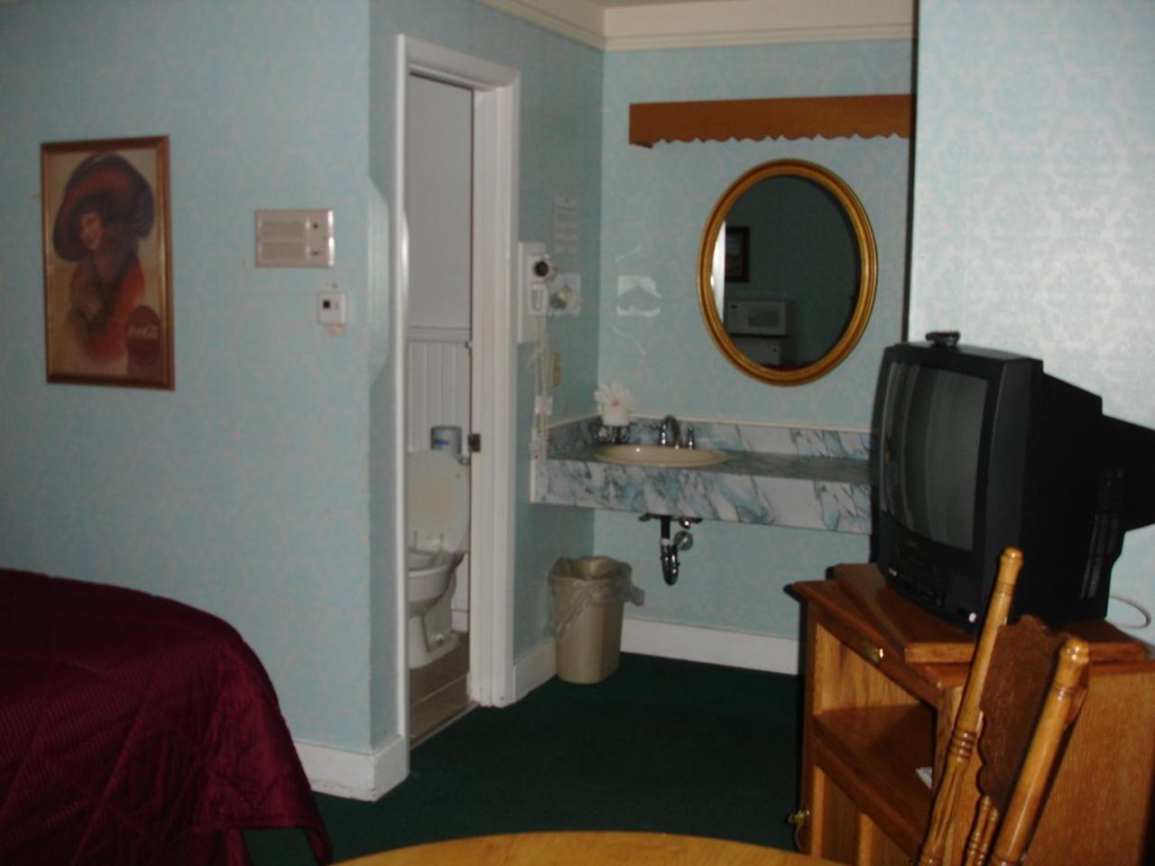 Georgetown Mountain Inn 5/56