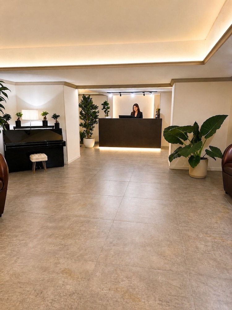 Hotel Santuario Pompei 12/50