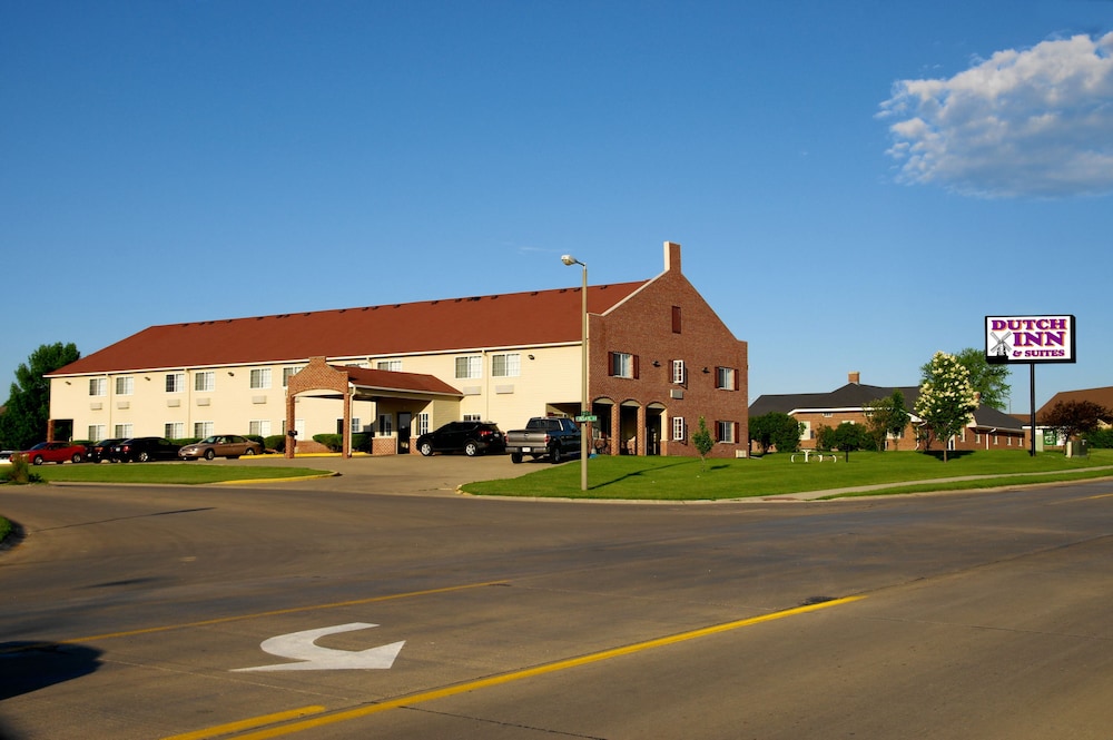 Dutch Inn and Suites Sioux City, IA 2/29