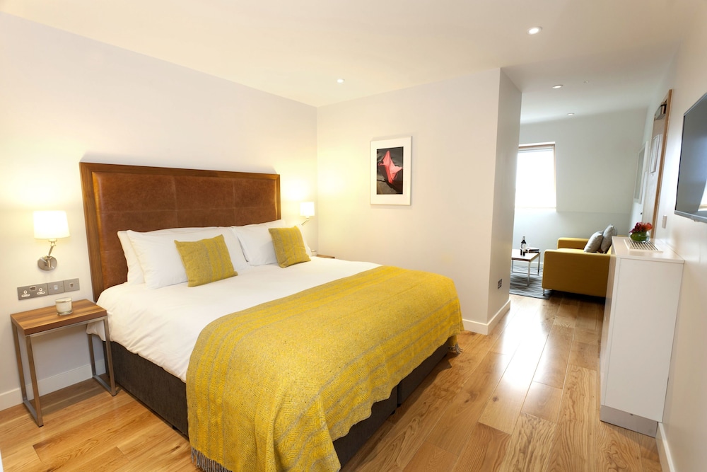 1 BEDROOM, APARTMENT