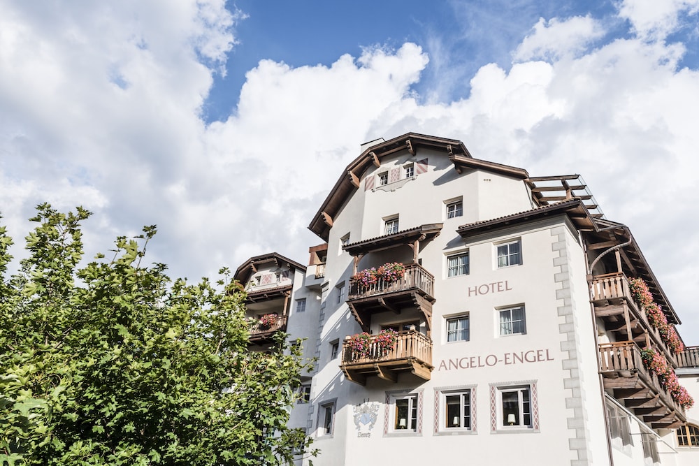 Hotel Angelo Engel 5/50