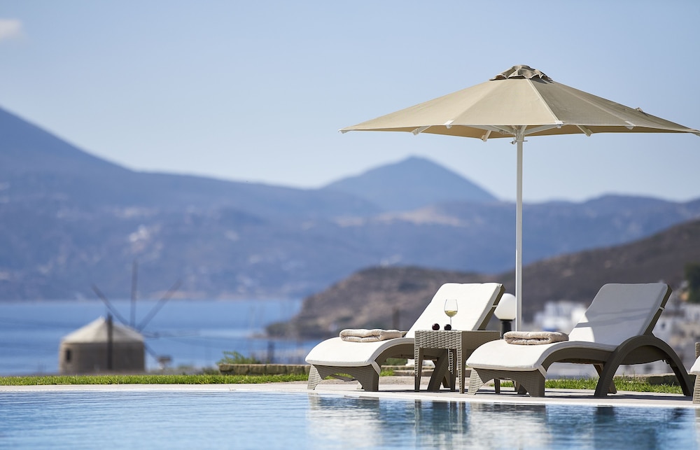 Santa Maria Luxury Suites 22/32