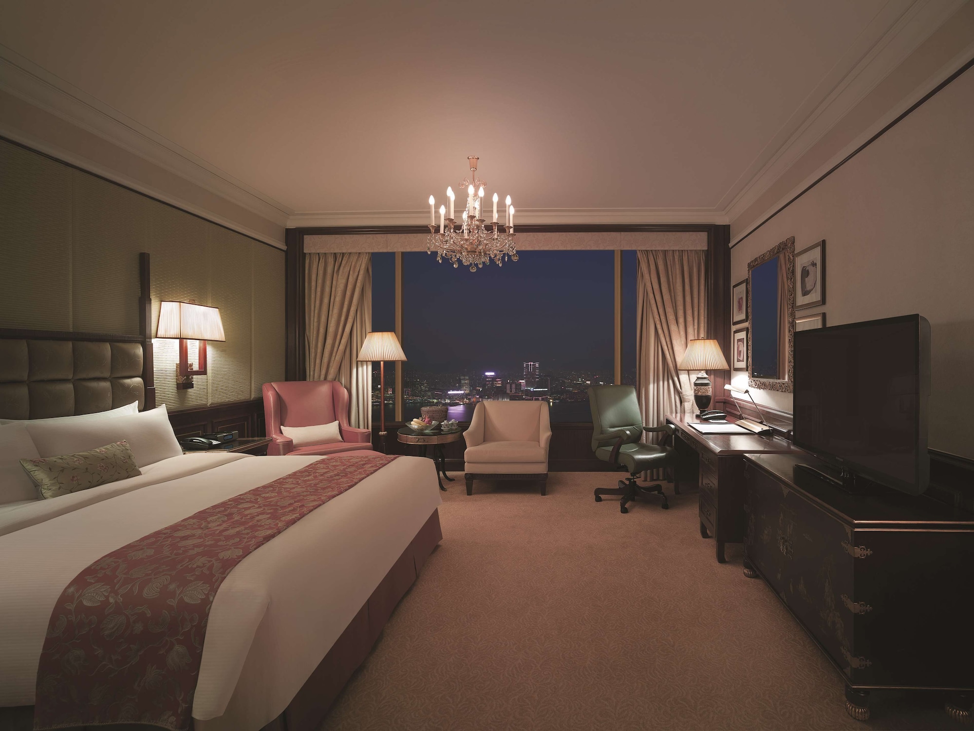 DELUXE, KING BED, HARBOUR VIEW