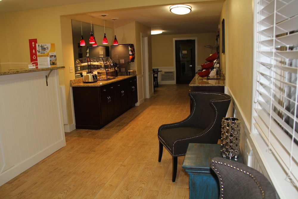 Econo Lodge Kennewick Tri-Cities 18/27