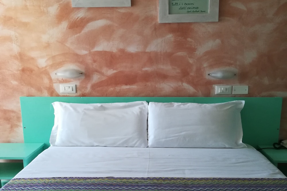 Hotel Crosal photo5