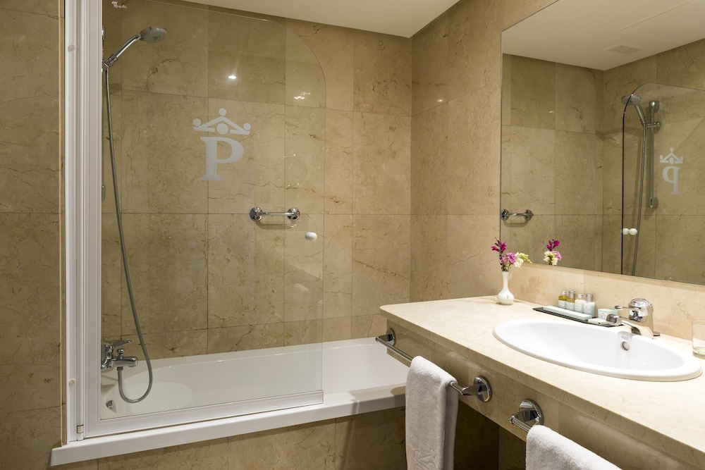 Parador De Hondarribia 39/40