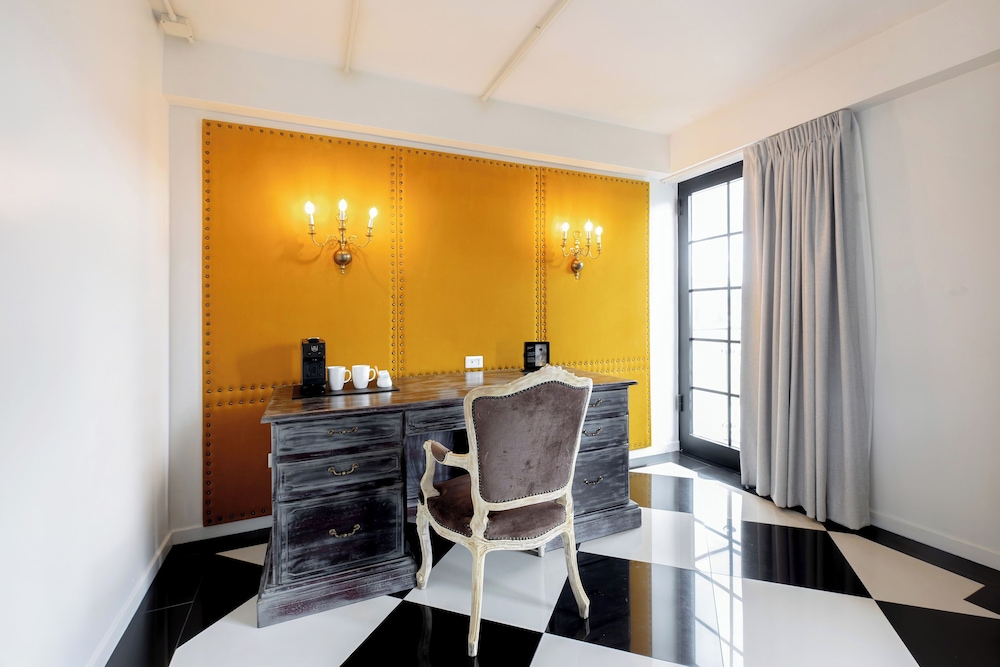 Hotel Presidente 63/72