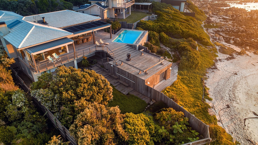 Pringle Bay Beach House by Cape Summer Villas 26/32